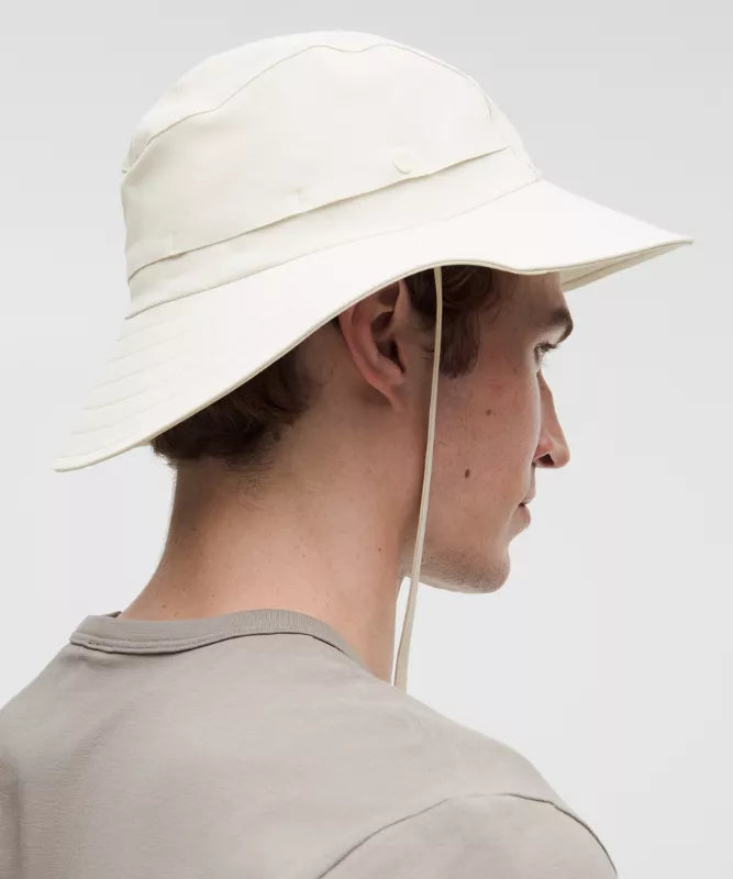 Chapeau multisport à bord large