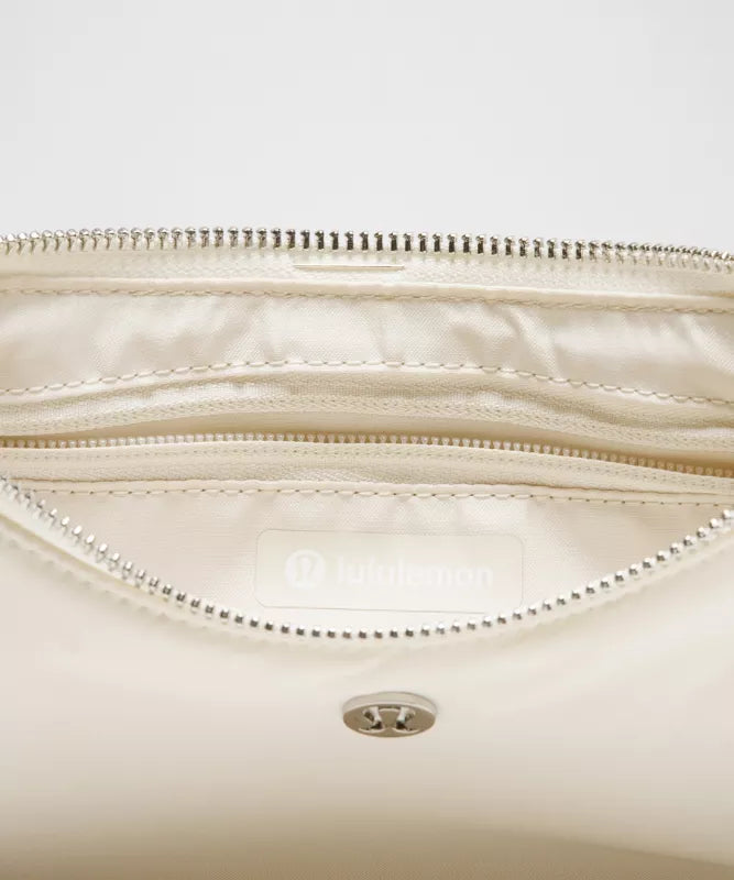 Mini sac d’épaule City Essentials 1L